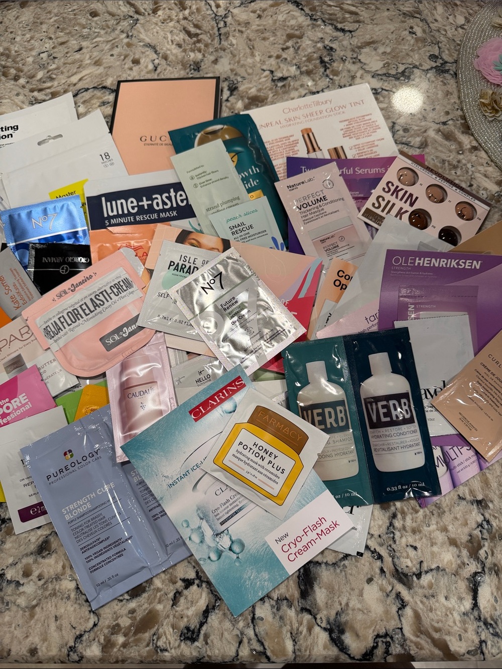 New! Assorted Women’s Skincare Sample Pack - Multi-Brand Samples
